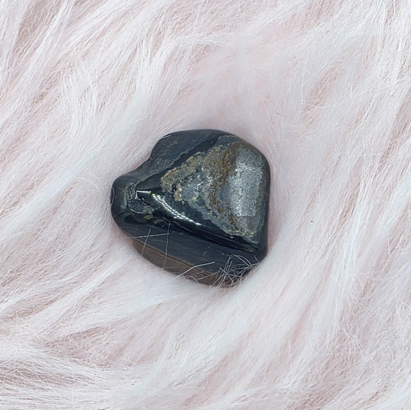 Black Agate Crystal Stone Tumble - Picture 5 of 6